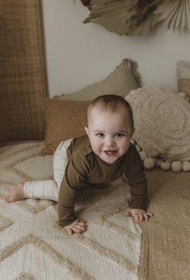 One year Milestone session to capture growing baby